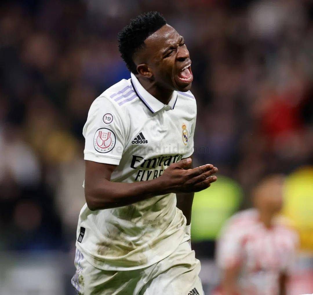  今晚国王杯传出新动向；洛杉矶快船内部沟通；管理层表态——目标明确；细节决定成败