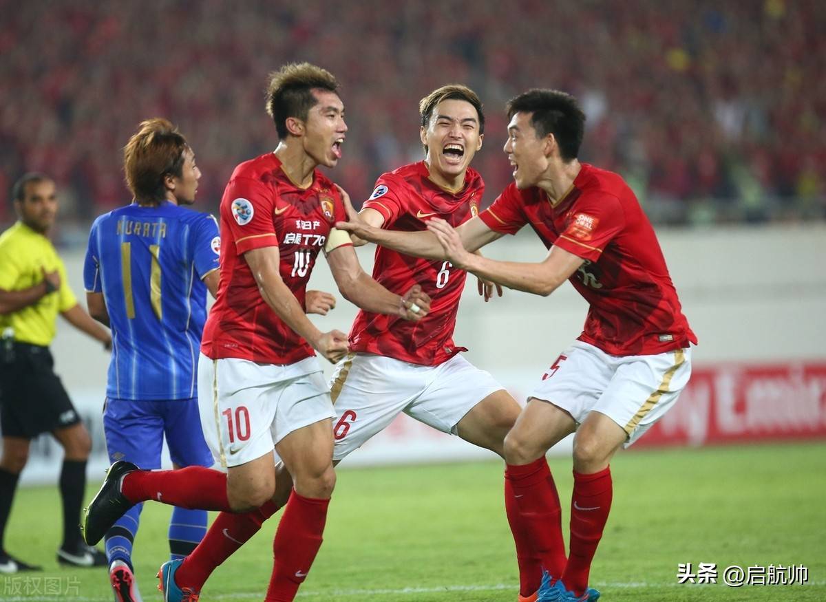 包含亚冠清晨走向成谜，广州队回应争议，底气十足，资深球员宣示担当的词条