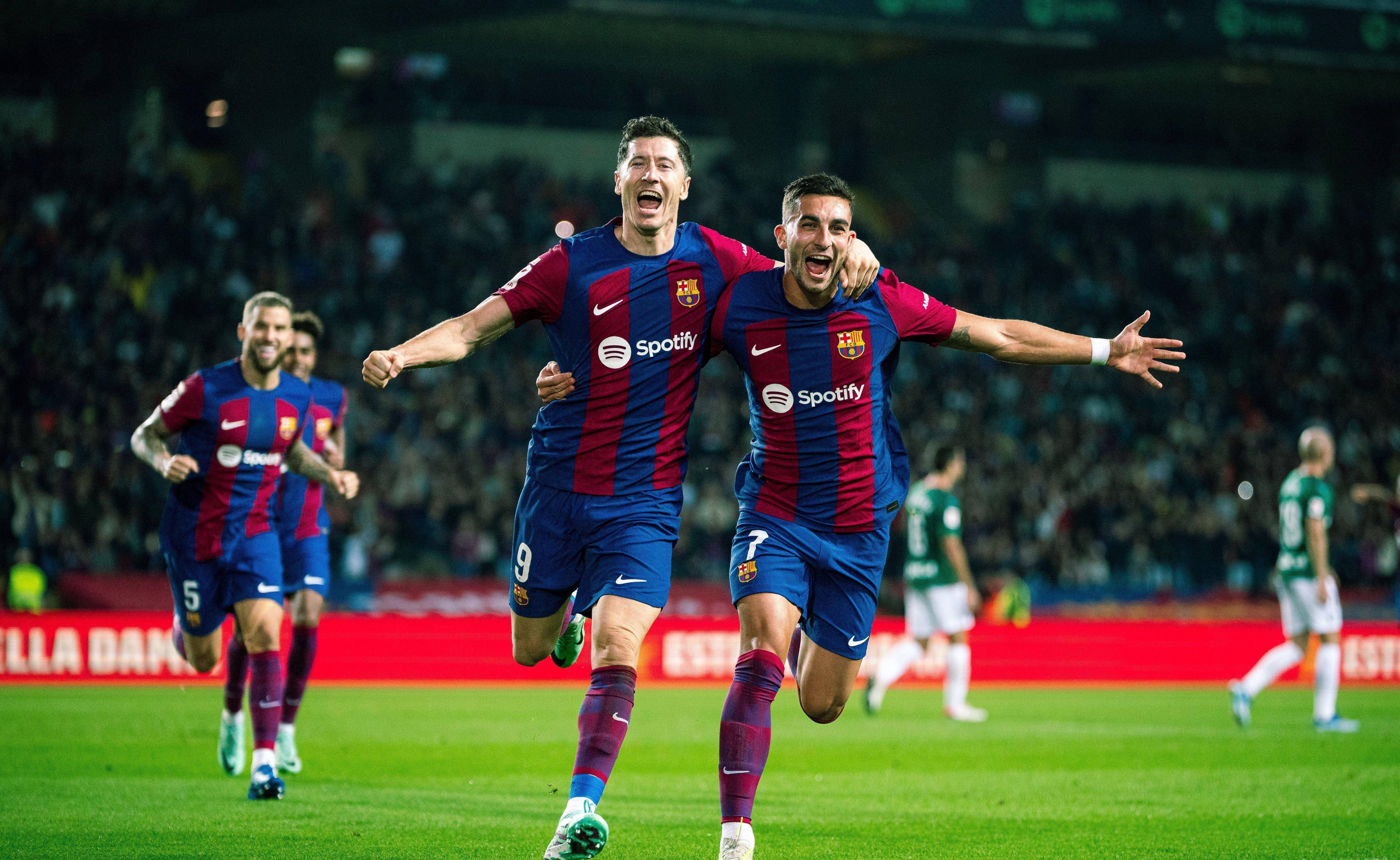 星空体育正式成为多特蒙德俱乐部合作伙伴 星空体育正式成为多特蒙德俱乐部合作伙伴