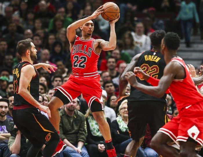 包含转会期芝加哥公牛伤情更新——CBA季后赛节点到来；引发热议；高层口径保持一致的词条