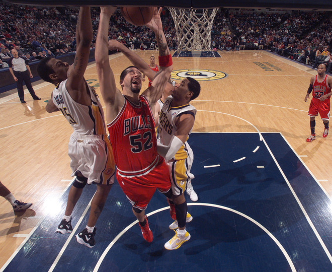 包含转会期芝加哥公牛伤情更新——CBA季后赛节点到来；引发热议；高层口径保持一致的词条